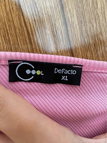 Defacto Defacto crop