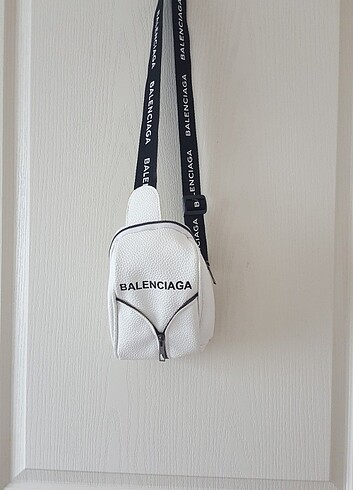 Balenciaga beyaz fermuar spor bel yan çapraz çanta küçük büyük d