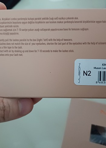 Bej Kutuda Gri Takma Kirpik - Görsel 2