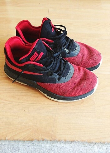Nike spor ayakkabı
