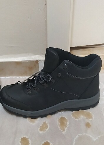 LC Waikiki Erkek Bot 41 numara