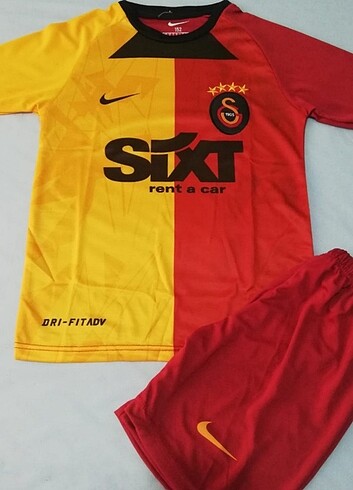 Galatasaray çocuk forması 