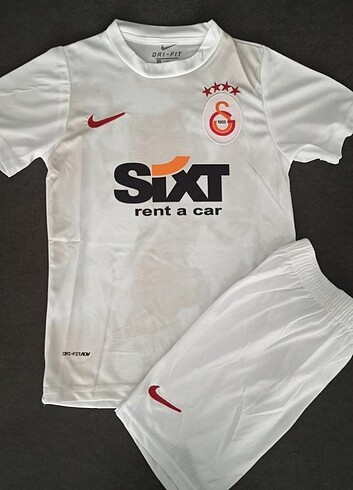 Galatasaray forma iki adet 