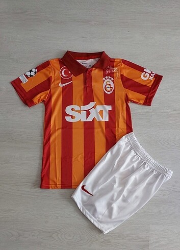 Galatasaray çocuk forması 