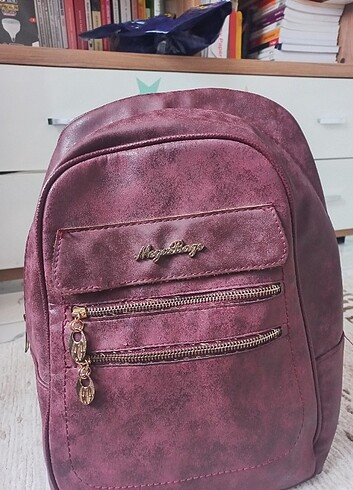 Bordo Sırt Çantası 