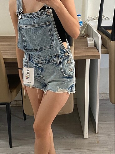 Pull and Bear Kot şortlu salopet