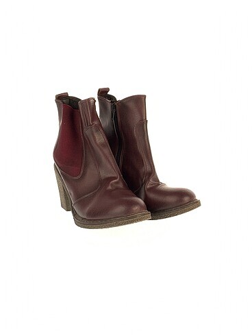 Diğer PreLoved Bot %70 İndirimli.