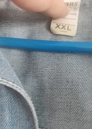 Renkli Baskılı Kadın Kot Ceket Pikachu Desenli - Görsel 7