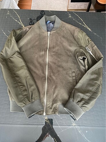 Zara mont