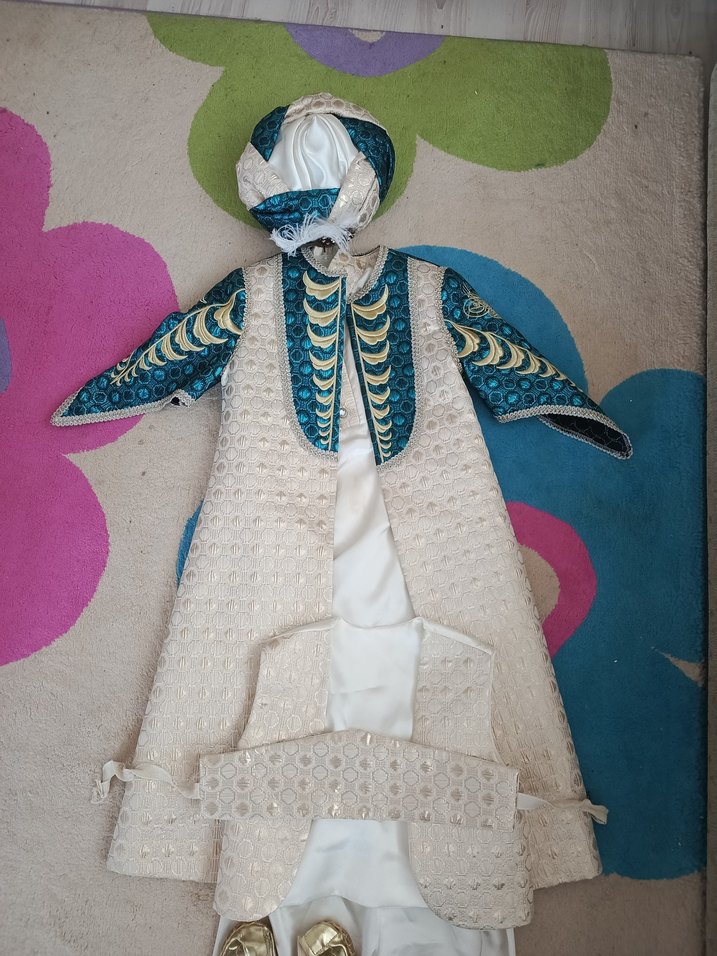 7-8 yaş sünnet kıyafeti takımı - Görsel 2