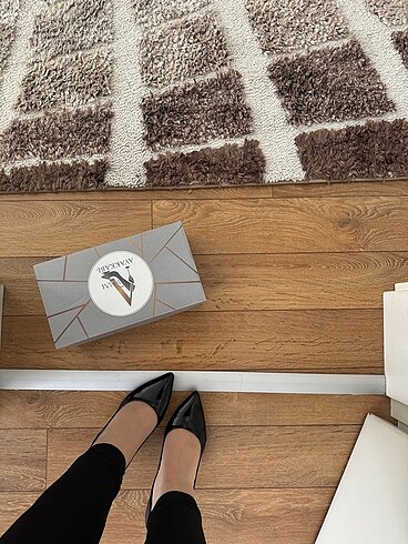 Siyah Rugan 39 numara Stiletto
