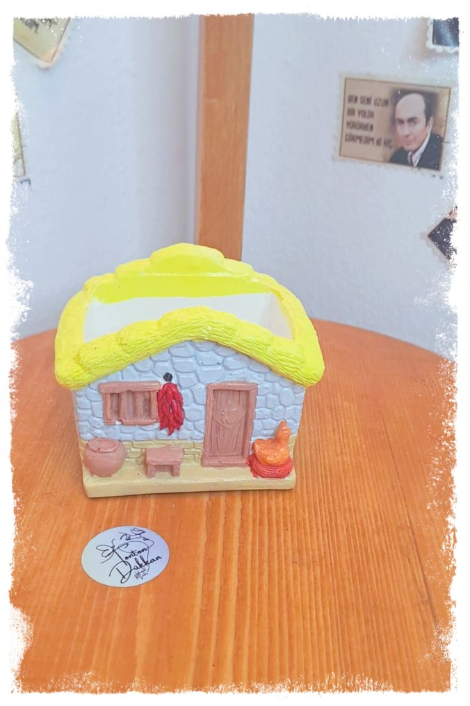 Sarı Köy Evi Şeklinde Sukulent Saksısı ve Mumluk - Görsel 3