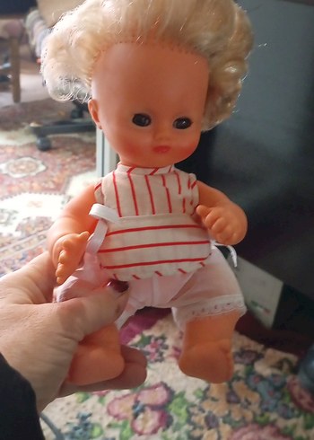 Beyaz çizgili vintage pastel bebek - Görsel 4