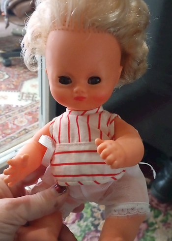 Beyaz çizgili vintage pastel bebek - Görsel 5