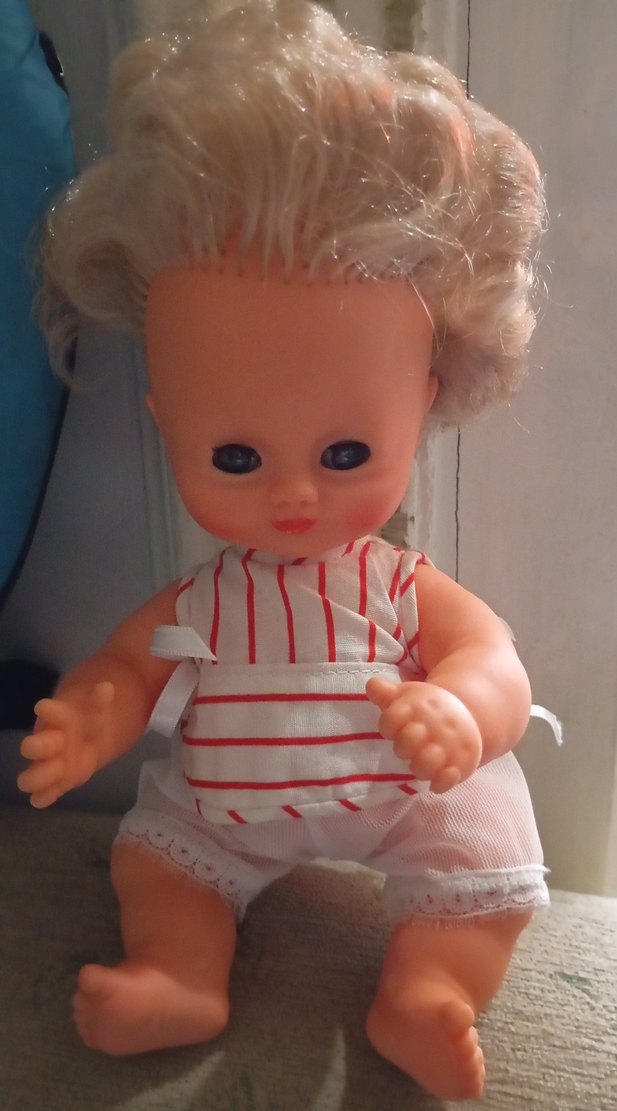 Beyaz çizgili vintage pastel bebek - Görsel 2