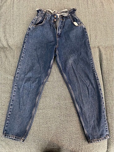 Kot mom jean