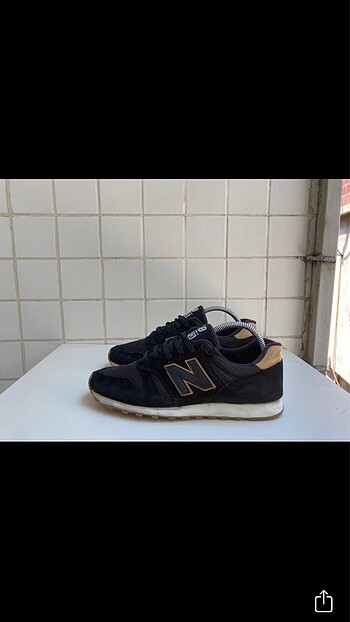 42.5 Beden New Balance 373