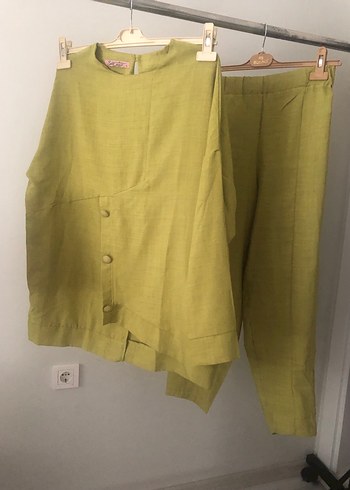 Düğmeli Kısa Kesim Keten Kadın Takım - Görsel 6