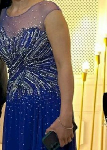 Koyu Mavi İşlemeli Drapeli Uzun Abiye Elbise - Görsel 6