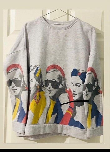 Sweatshirt 