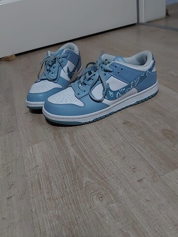 44 Beden Nike dunk low paisley university