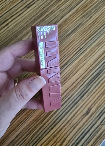 Maybelline Maybelline Super Stay Vinly Ink 15 Peach