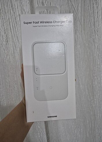 Samsung KablosuzHızlı Şarj Cihazı I?kili 15w 