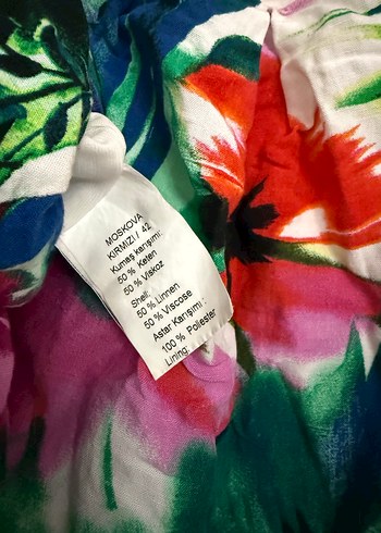 Çiçek desenli elbise - Görsel 4