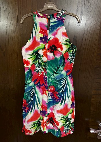 Çiçek desenli elbise - Görsel 3