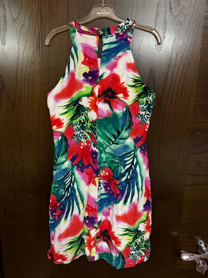 Çiçek desenli elbise - Görsel 3