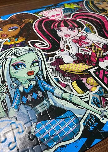 Monster High Puzzle - Görsel 3