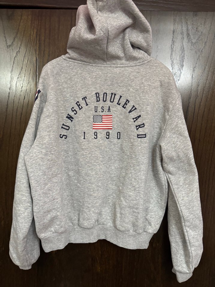 Gri Kapüşonlu H&M Sweatshirt - Görsel 3