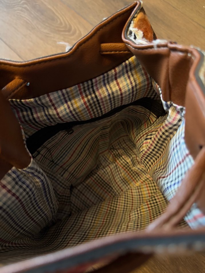 Bohem Çok Renkli Paris Desenli Deri Sırt Çantası - Görsel 4