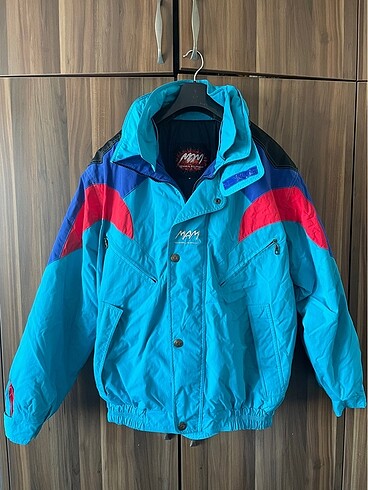 Vintage Mont