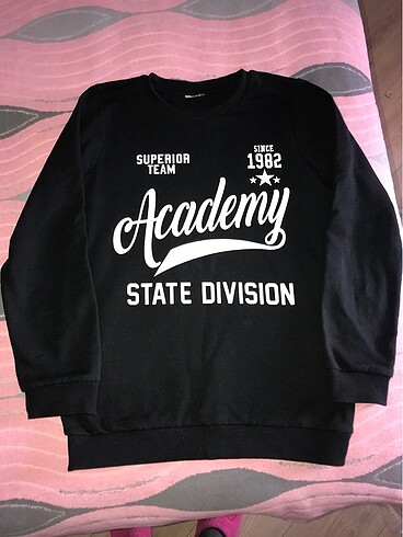 Siyah sweatshirt