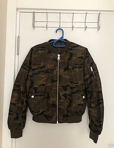 Stradivarius Bomber Ceket