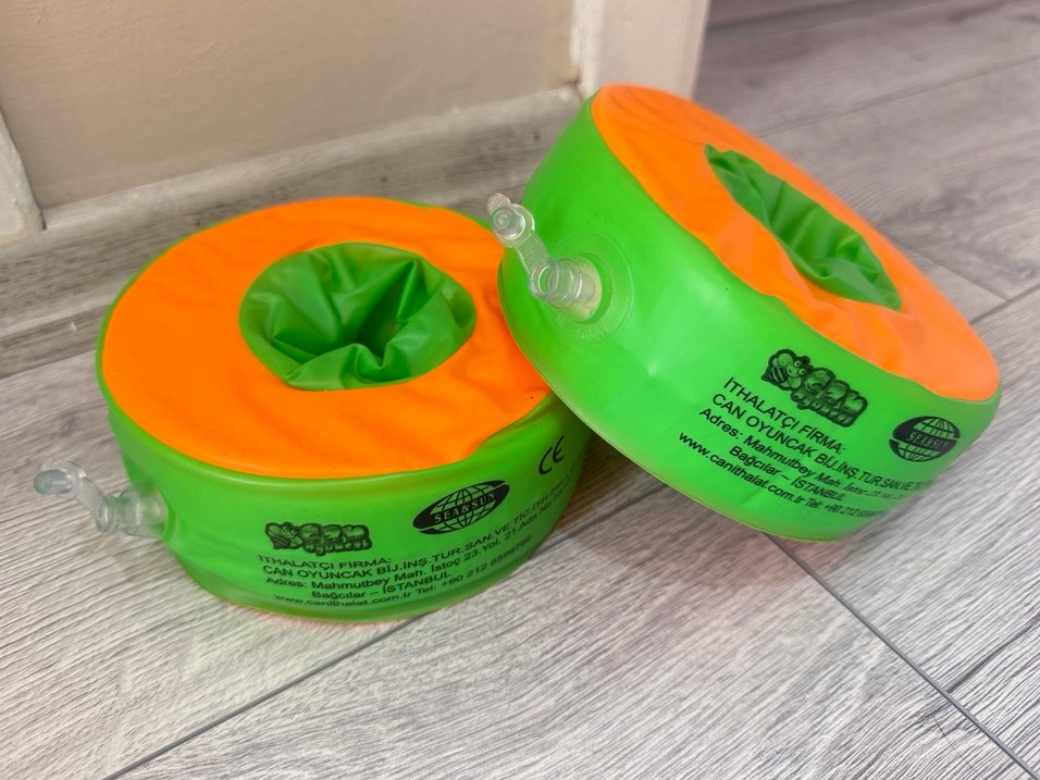 Çocuklar için Renkli Yeşil Kolluk - Görsel 2