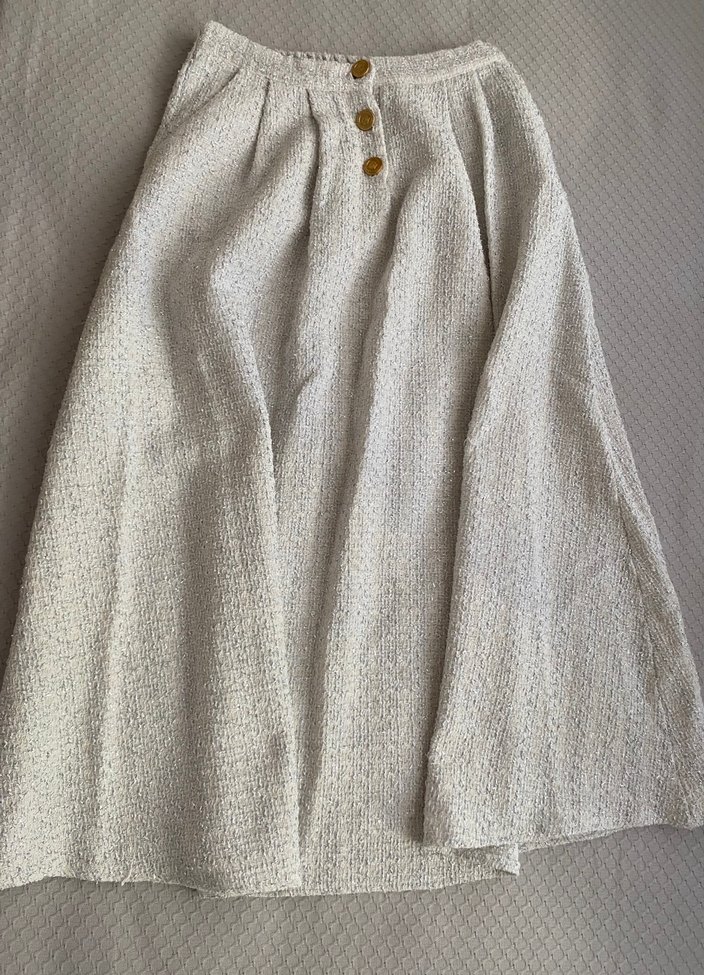 Düğmeli Beyaz Kadın Mini Takım - Görsel 3