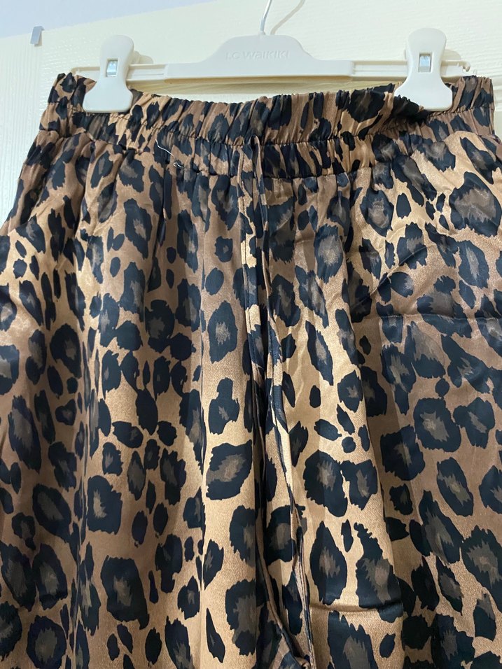 Leopar Desenli Uzun Salaş pantolon - Görsel 3
