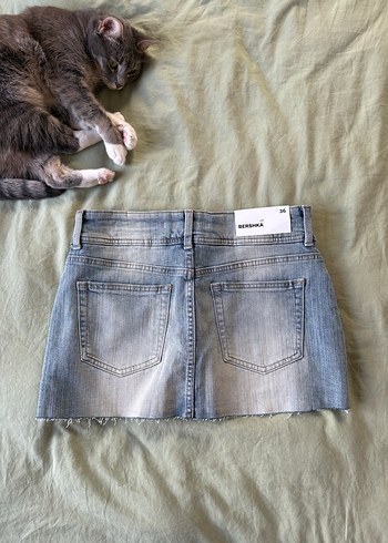 bershka şortlu etek - Görsel 2