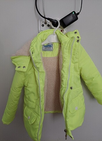 Mont neon yeşil