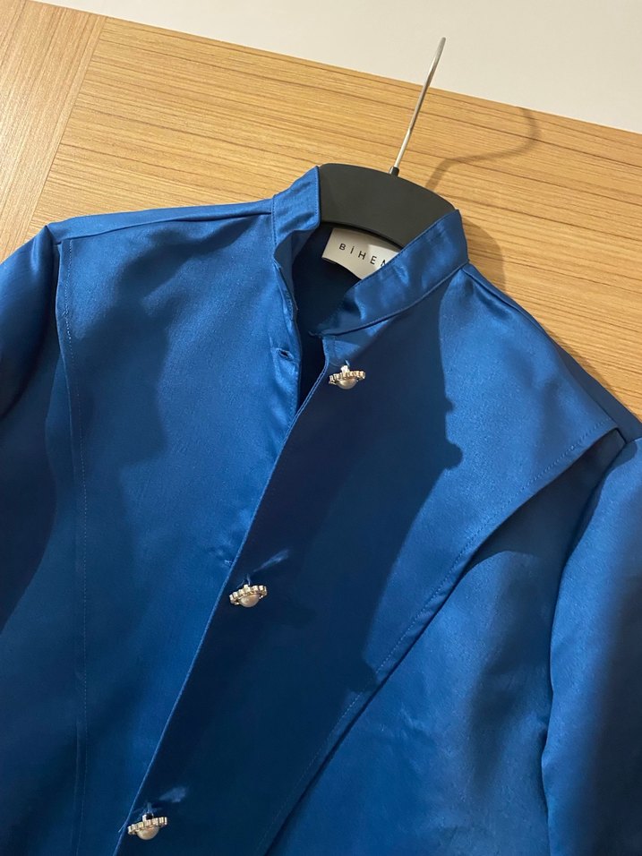 Mavi Düğmeli Kadın Midi Ceket - Görsel 2