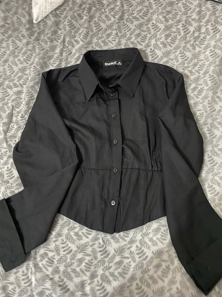 Düğmeli Siyah Uzun Kollu Gömlek - Görsel 3