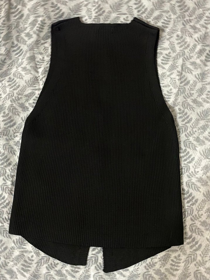 Siyah Düğmeli Kadın Yelek - Görsel 2