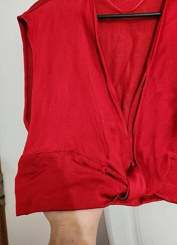 m Beden kırmızı Renk Zara Bluz