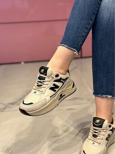 38 Beden ten rengi Renk Yeni etiketli bayan 38 numara new balance