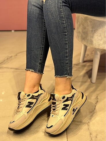 38 Beden Yeni etiketli bayan 38 numara new balance