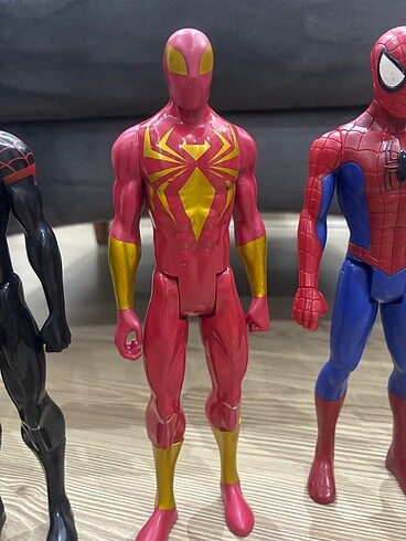 Beden Renk Spiderman