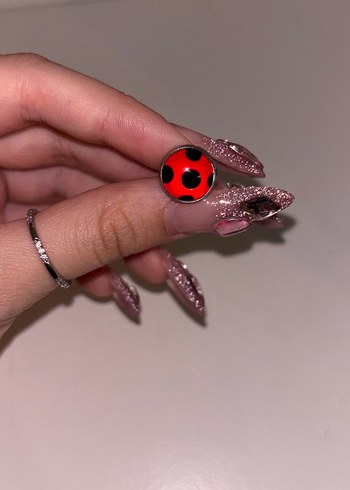 Accessorize Mucize Uğur Böceği ile Kara Kedi Küpe