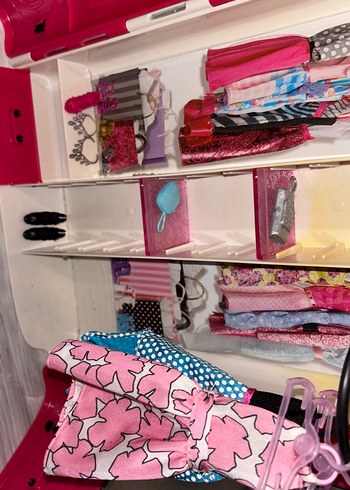 Barbie Pembe Gardırop - Görsel 2